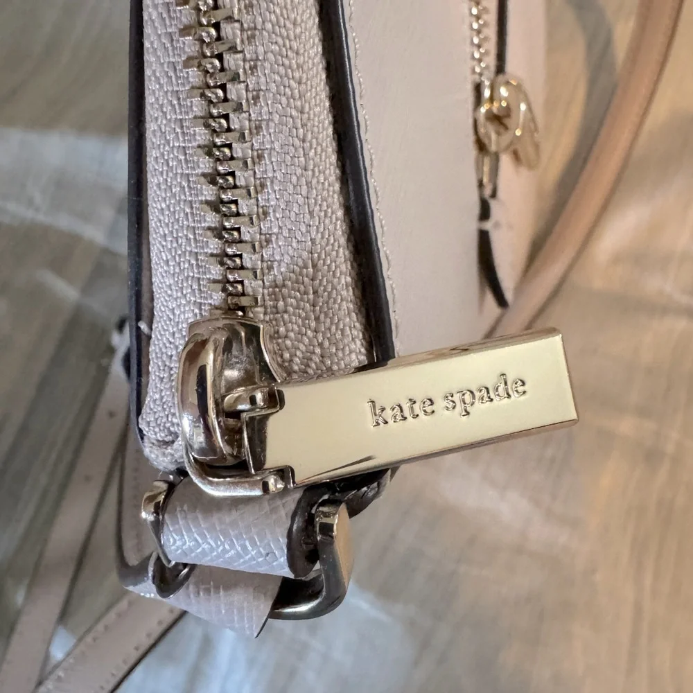 Kate Spade New York Saffiano Leather Crossbody - Like New - Picture 8 of 10